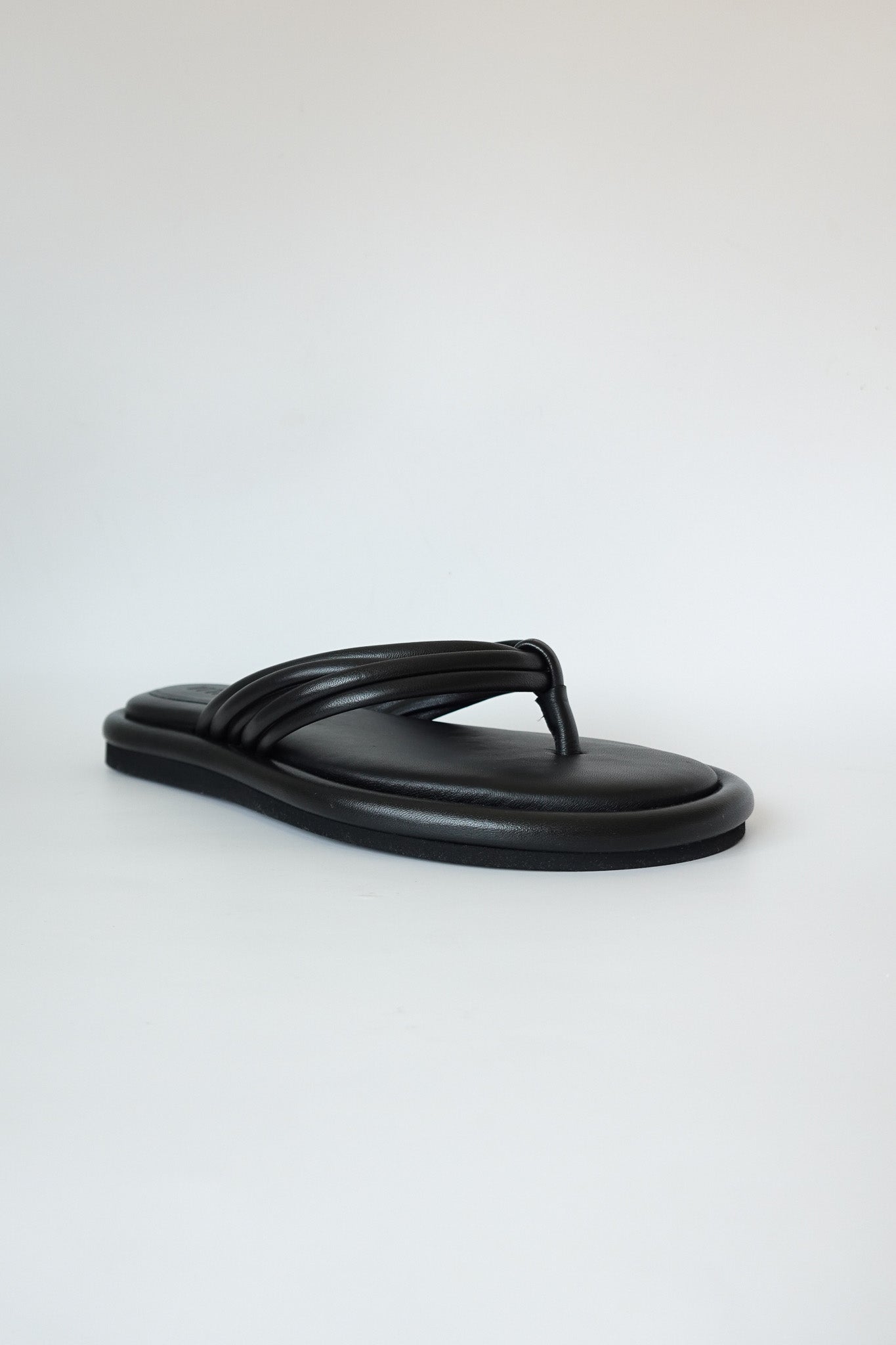 harper black thong sandal