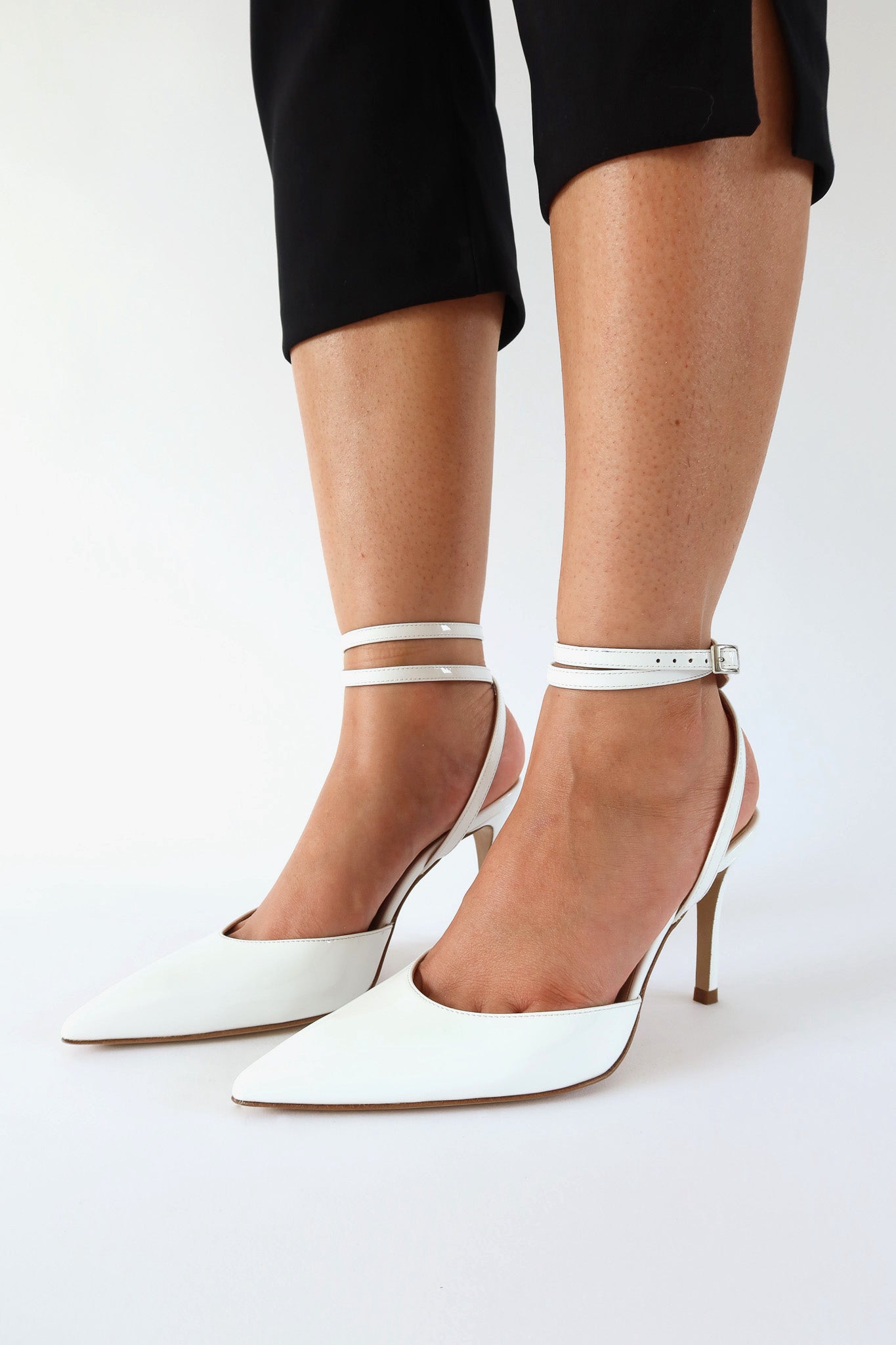 iris patent white pump