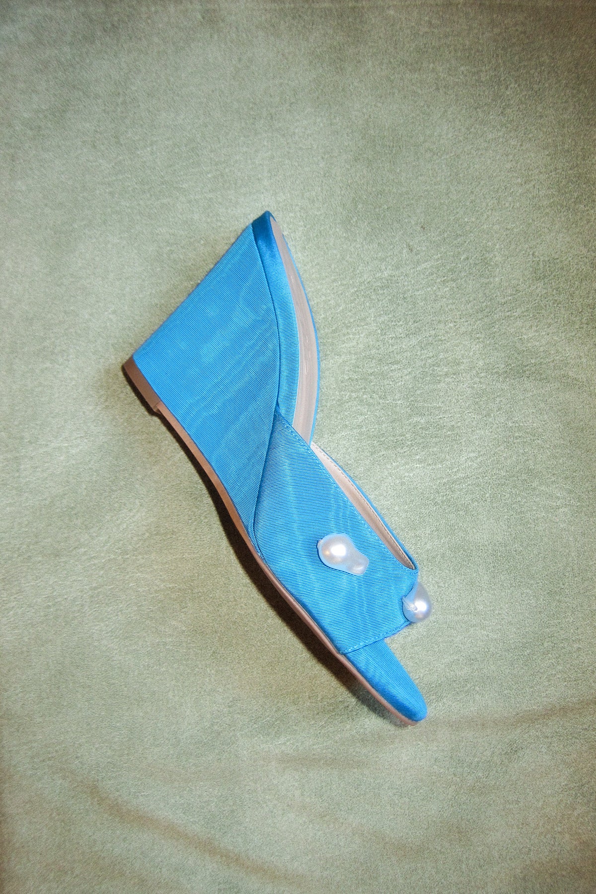 kourtney aqua blue moire wedge