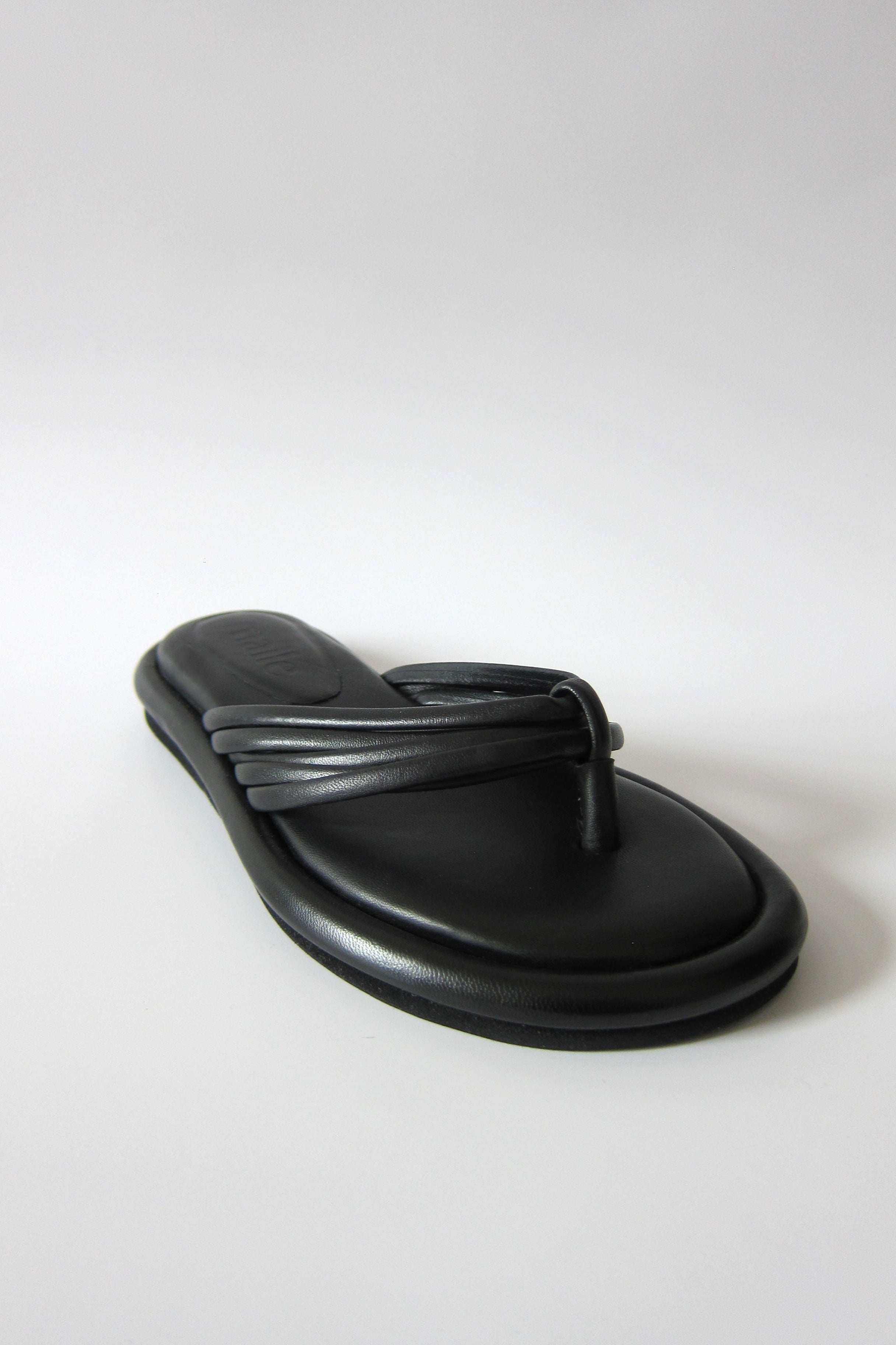 harper black thong sandal