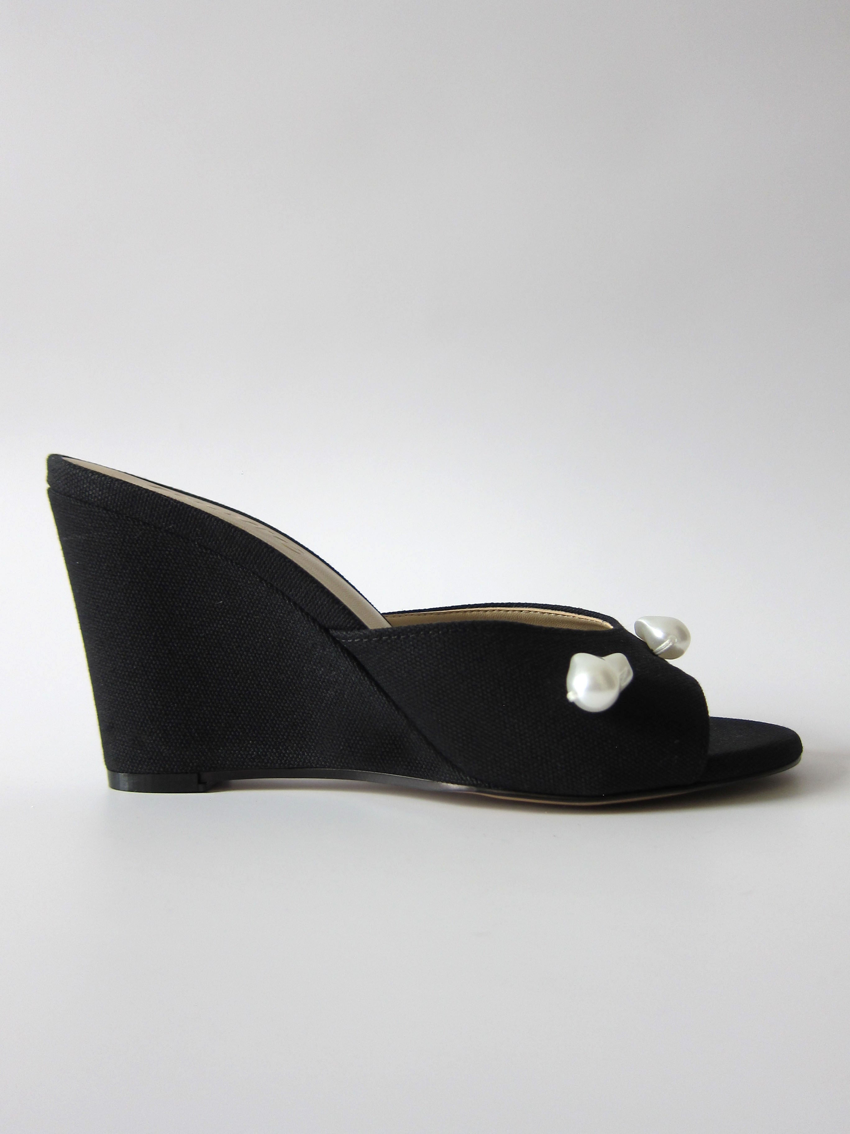 kourtney black canvas wedge