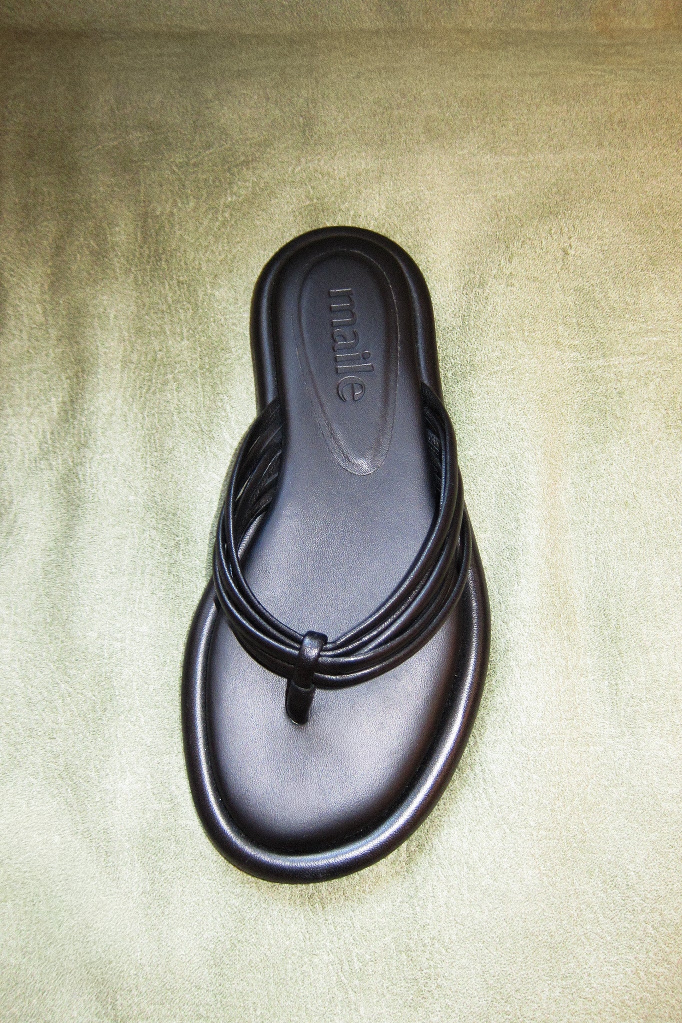harper black thong sandal